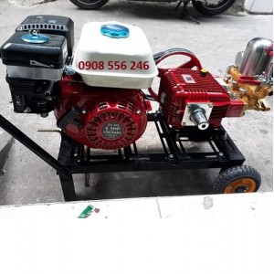 máy rửa xe động cơ xăng 6.5hp